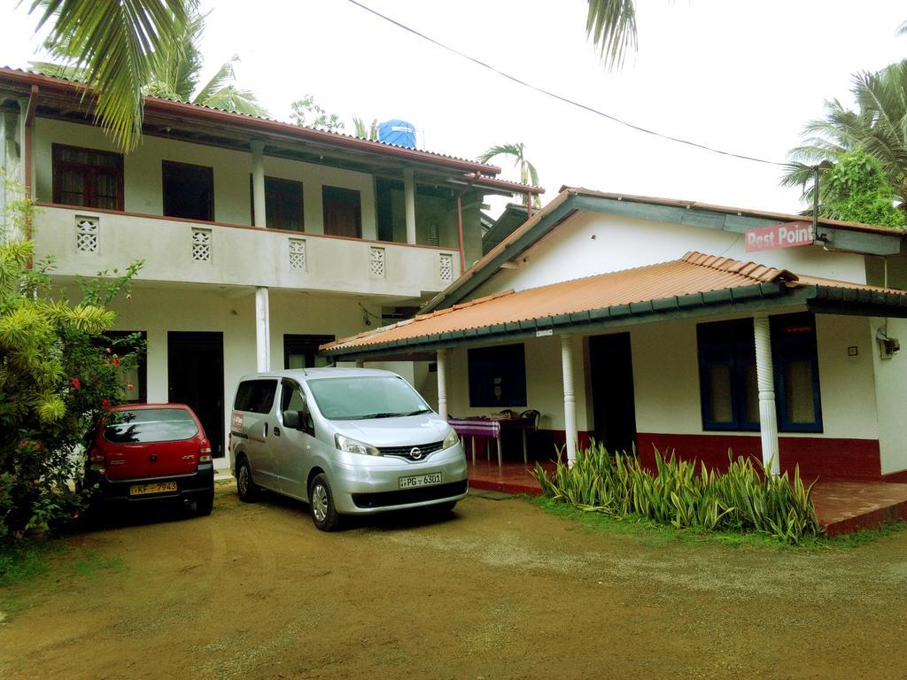 Rest Point Hotel Unawatuna Eksteriør billede